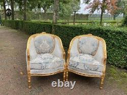 1940s French Louis XVI Style 5-Pcs Sofa and Chair Set in Patina Gold and Damask