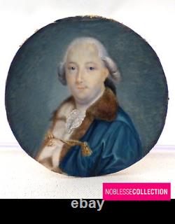 ANTIQUE END OF 18th CENTURY FRENCH MINIATURE HAND PAINTED NOBLEMAN PORTRAIT