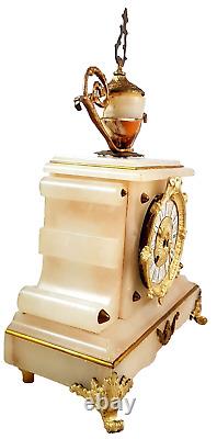 ANTIQUE French mantel clock c. A 1850 Napoleon III Frédéric Japy París