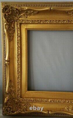 Abbé wood frame Classic French Louis XV, antique gold-leaf With gold liner 8x10