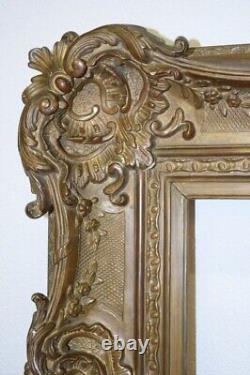 Antique French Elegant Solid Wood Stucco Frame Louis XV Rocaille Style 19th C