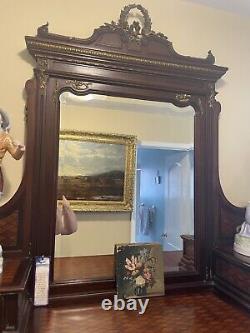 Antique French Louis XV syle chest of drawers with mirror