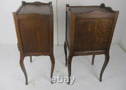 Couple French Louis XV/XVI Style Wooden Nightstands End Tables Chest of Drawers