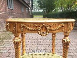 Elegant 1980s French Louis XVI Side Table with Pink Marble and Gilded Beech