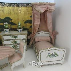 Louis Badeuille France XIX° set of furniture for mignonette or dollhouse
