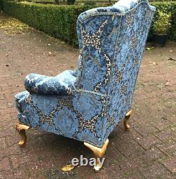 Pair of Gilded French Louis XVI Bergère Chairs in Blue Damask, Early 1900's