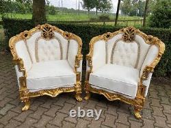 Regal 1950s French Louis XVI Style 5-Piece Sofa Set with Chairs in gold / white