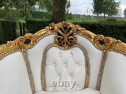 Regal 1950s French Louis XVI Style 5-Piece Sofa Set with Chairs in gold / white