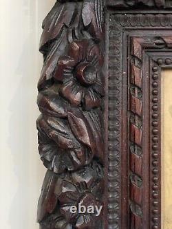 SALE! STUNNING French Louis xvi / Black Forest picture frame carved in wood